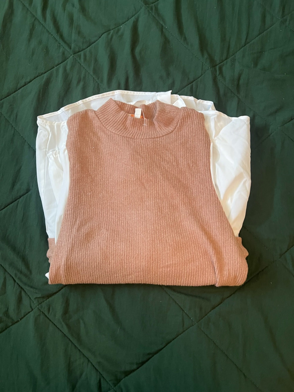 Women's Ribbed sweater blouse